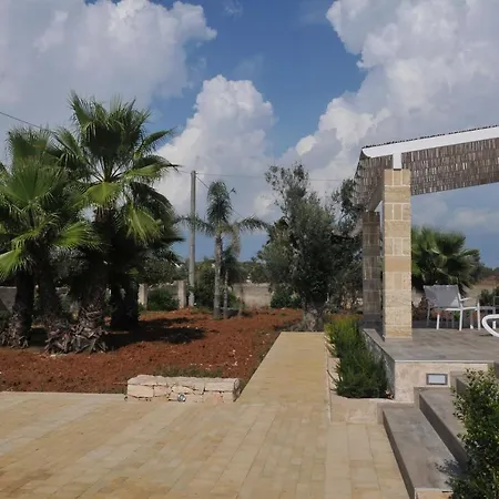 Alojamento de Acomodação e Pequeno-almoço Luna Rossa *