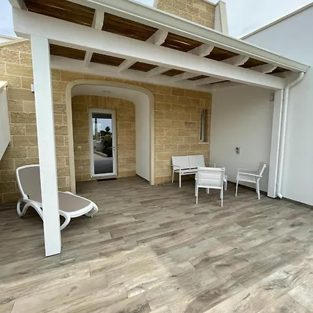 Luna Rossa Couette-café *