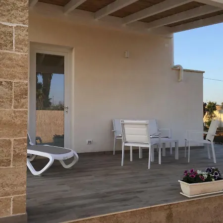 Luna Rossa Couette-café